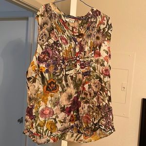 Floral 4X Top